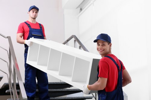 Secure storage service suitable for moving, decluttering, and renovations
