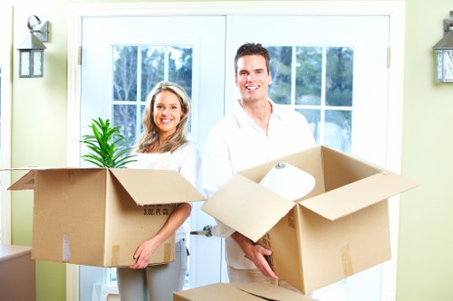 Packing and furniture transport service for Queens Park residents
